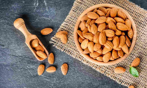 تصویر 2 از خرید مغز بادام مامایی + قیمت فروش استثنایی